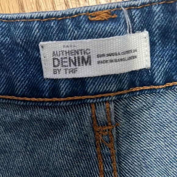 ZARA DEMIN HIGH RISE DEMIN SHORTS SIZE USA 34‎ - Picture 7 of 9